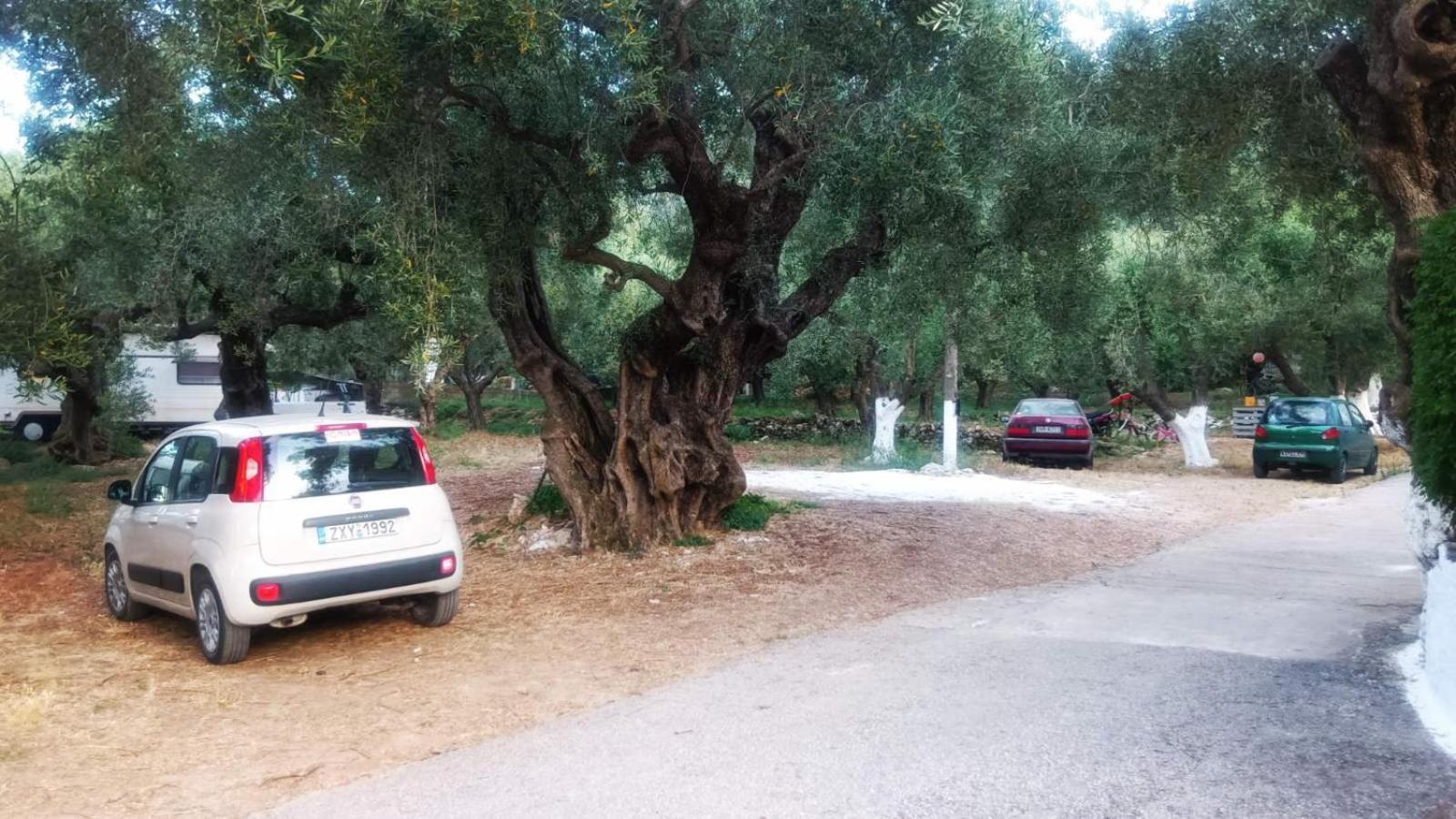 Nikos Studios Κερί Εξωτερικό φωτογραφία